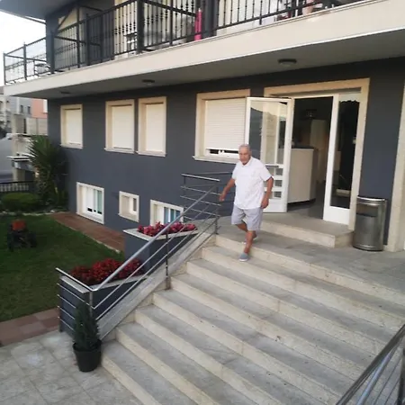 Ronsel Hotel 2*